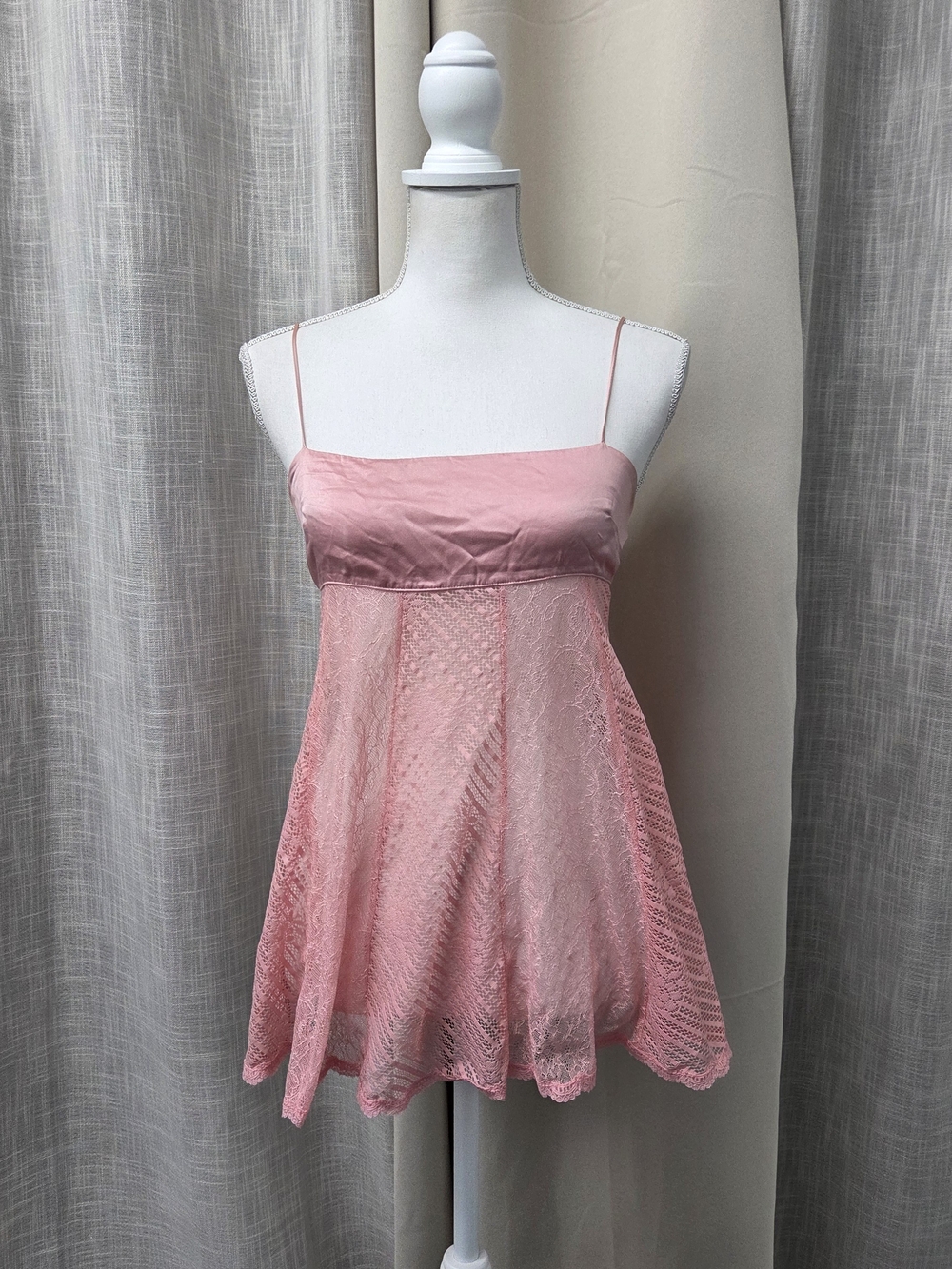 Vintage Victoria's Secret Pink Silk Lace Babydoll Camisole Top S Coquette Y2K